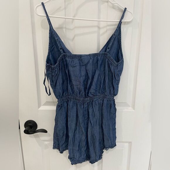 Mossimo Supply Co Denim Blue Tie Front Elastic Waist Romper Women’s Size XS - Picture 2 of 9